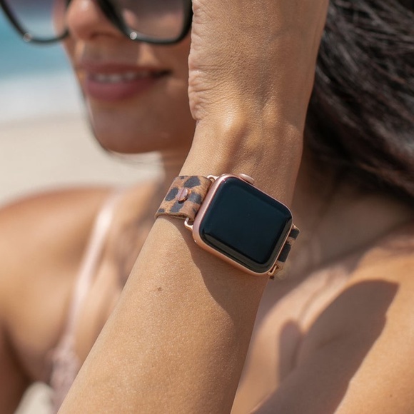 Leopard Print Leather Rose Gold Jewelry Apple Watch Series 7 Band Women Bracelet main image 7